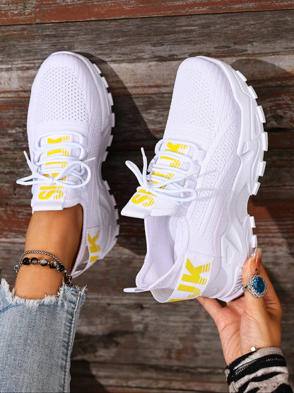 Step Into Comfort: Women's Lightweight Casual Sneakers for Spring & Fall Fitness
